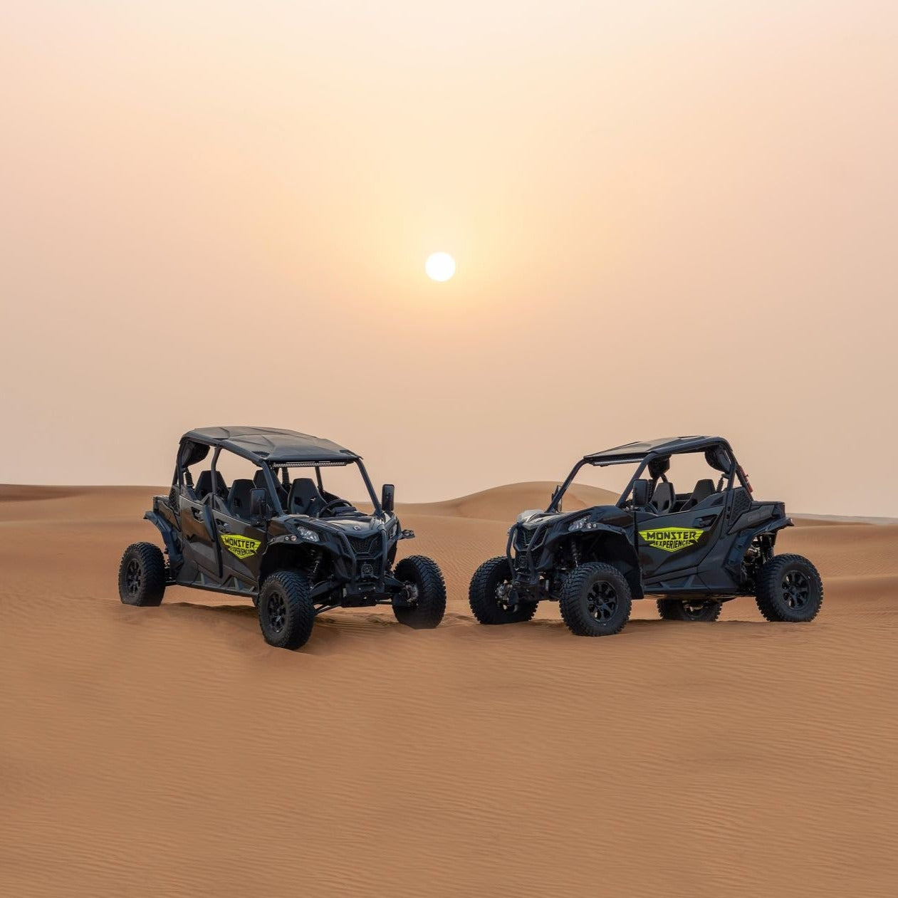 Dubai: passeio de buggy nas dunas Can-Am Maverick Sport 1000cc