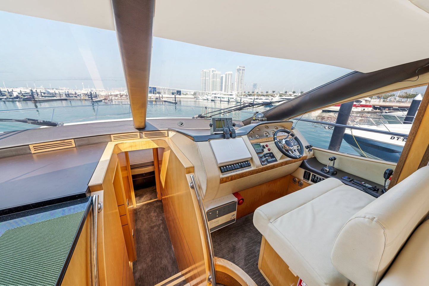 Dubai: 55 FT Jasmine Integrity  Yacht Tour