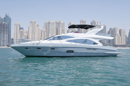 Dubái: recorrido en yate Majesty de 59 pies