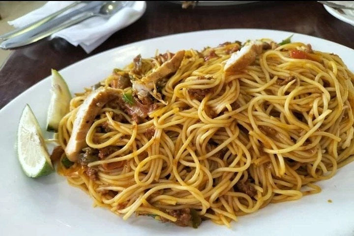 ダルエスサラーム：昼食付き終日プライベート市内観光ツアー