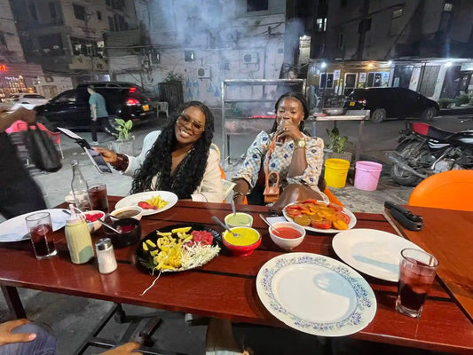 Dar es Salaam: Private Tuk-Tuk-Stadtrundfahrt mit Street-Food-Verkostung