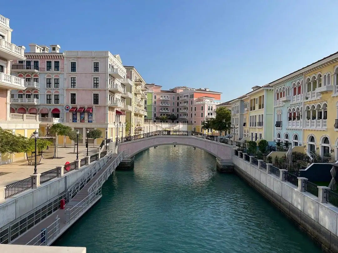 Doha: Byrundtur og ørkensafari med kamelridning