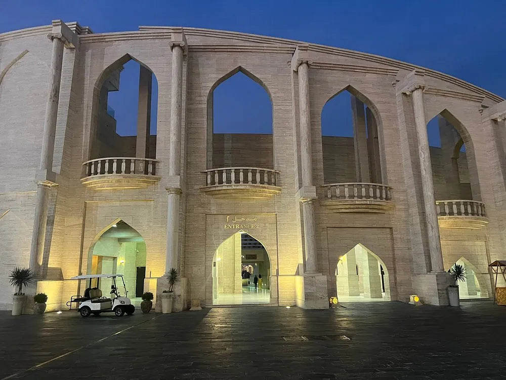 Doha: City Tour to Katara, The pearl and Souq Waqif with Airport or Hotel Pickup