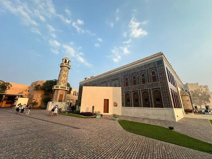 Doha: City Tour to Katara, The pearl and Souq Waqif with Airport or Hotel Pickup