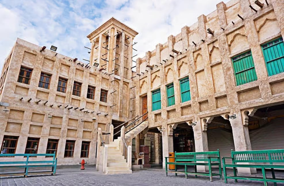 Doha: Bytur til Souq Waqif, The Pearl, Katara og Corniche