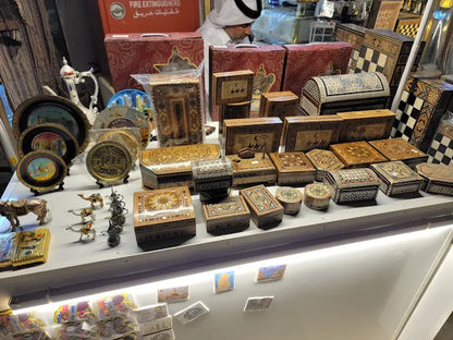 Doha: Bytur til Souq Waqif, The Pearl, Katara og Corniche