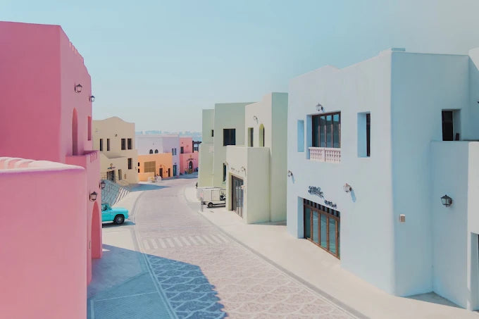 Doha: Desert Safari, Sandboarding and Mina District Tour