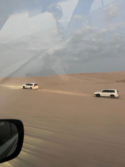 Doha: Safari nel Deserto con Sandboarding, visita al Mare Interno e Giro in Cammello Opzionale