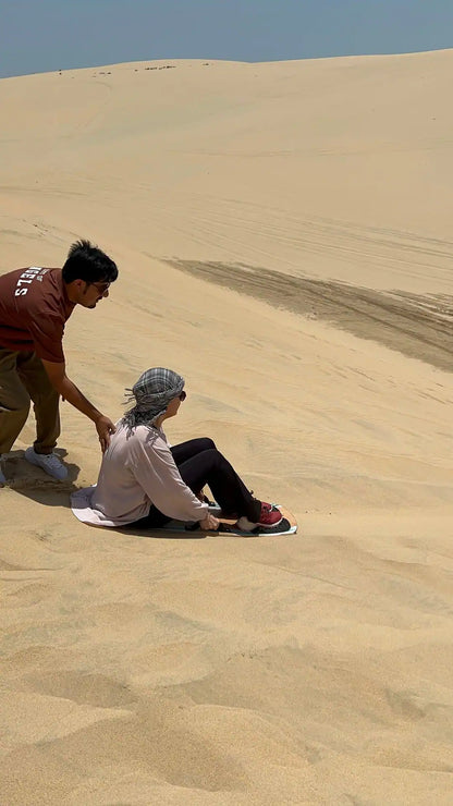 Доха: сафари по пустыне к Внутреннему морю с сэндбордингом и катанием на верблюдах