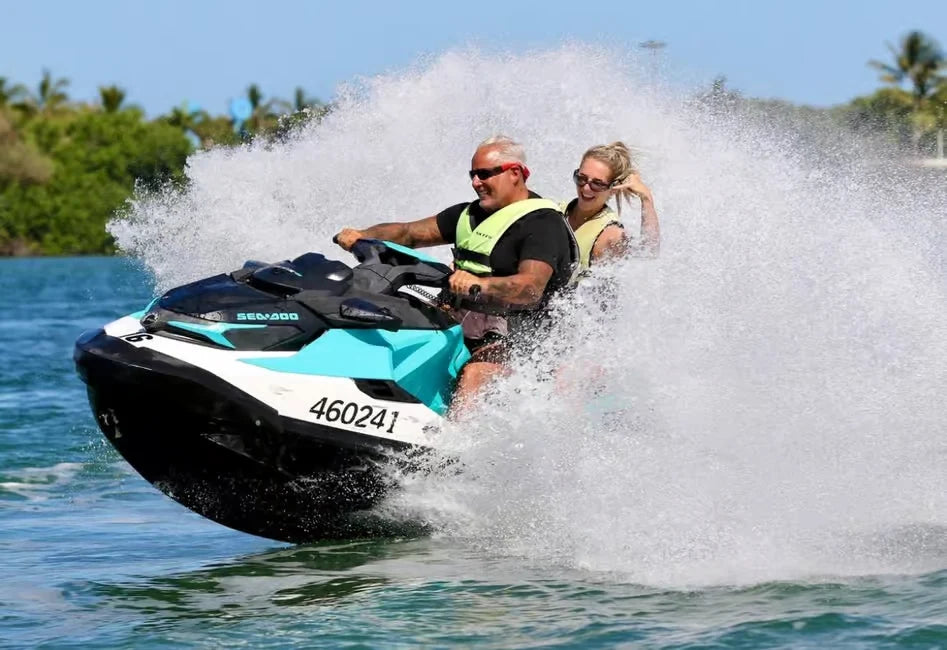 ドーハ: ジェットスキーツアー ホテル送迎付き