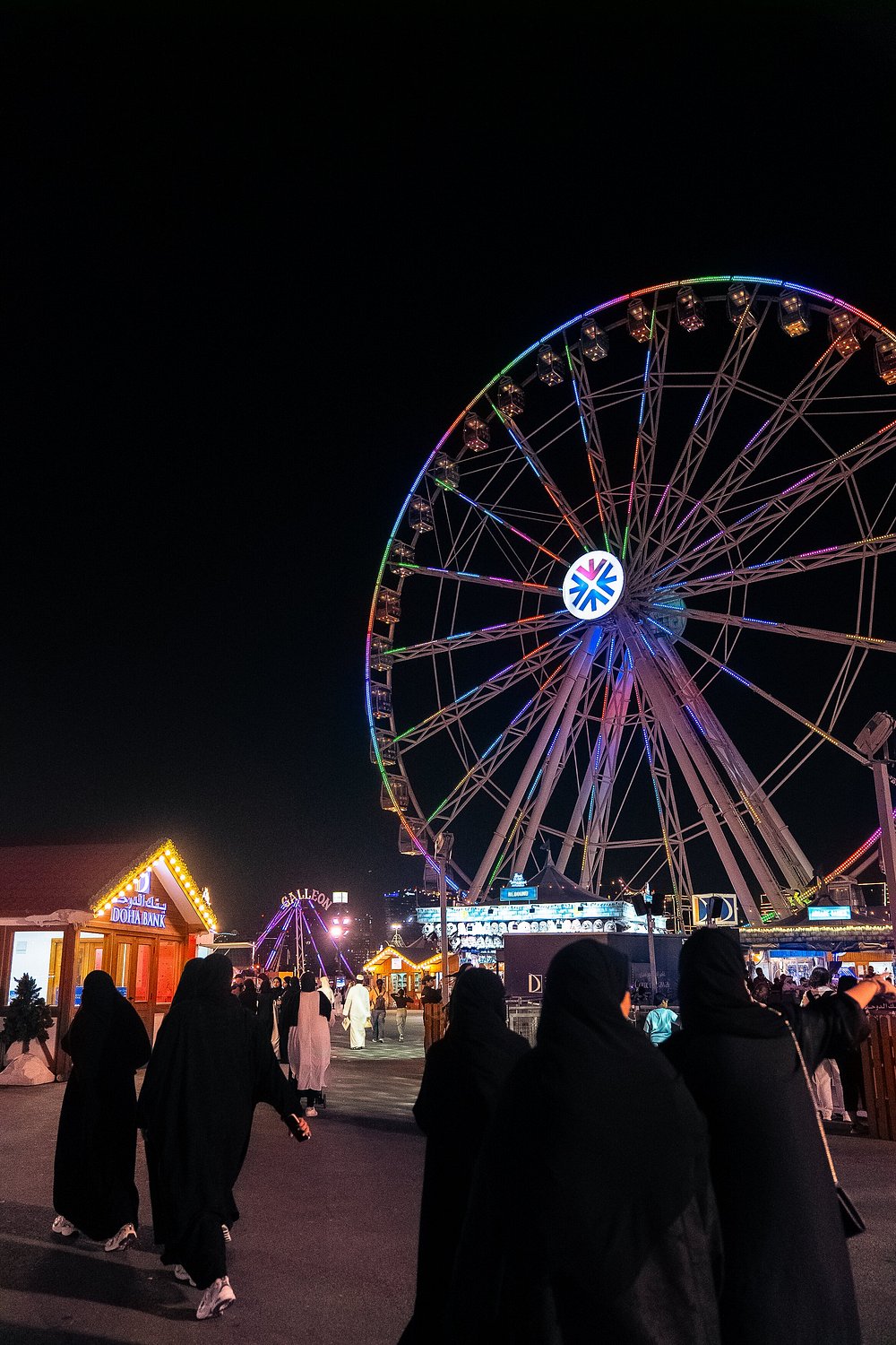Doha: Ingresso para o Lusail Winter Wonderland e visita ao Qanat Quartier