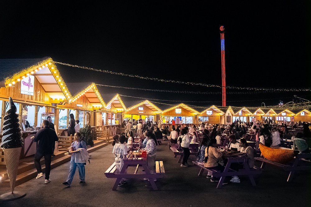 Doha: Ingresso para o Lusail Winter Wonderland e visita ao Qanat Quartier