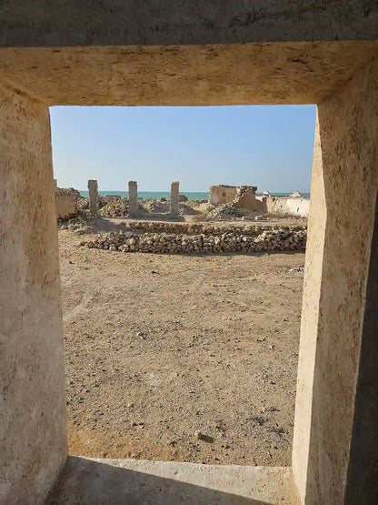 Doha: North and West Qatar Combo Tour with Pickup