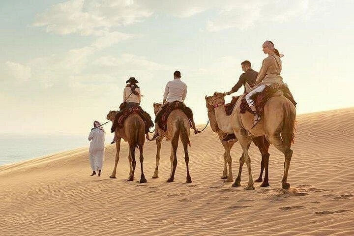Doha: Overnight Desert Safari with BBQ and Inland Sea
