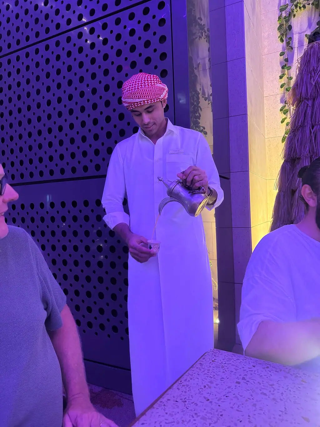 दोहा: पर्ल आइलैंड फूड और बोट टूर 7 चखने के साथ