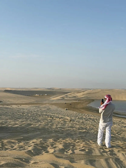 Doha: safari privato nel deserto con giro panoramico dello skyline di West Bay