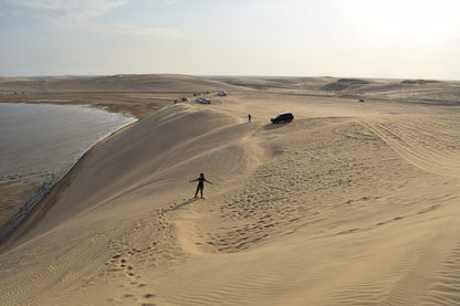 Doha: safari privato nel deserto con giro panoramico dello skyline di West Bay