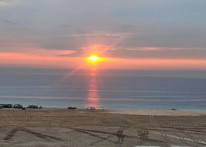 Доха: квадроцикл, багги, катание на верблюдах и сафари по пустыне - частный тур