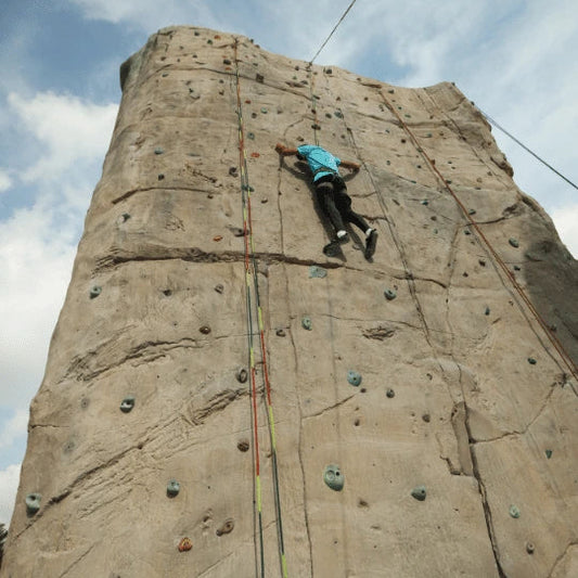 Doha: experiență de alpinism