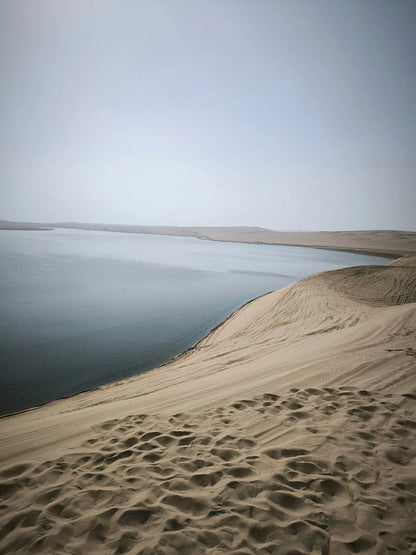 Doha: Gemeinsame Wüstensafari und Tour zum Binnenmeer mit optionalem Kamelritt