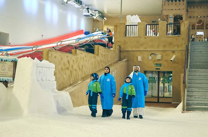Doha: Eintritt in den Snow Dunes Theme Park und Schneeaktivitäten