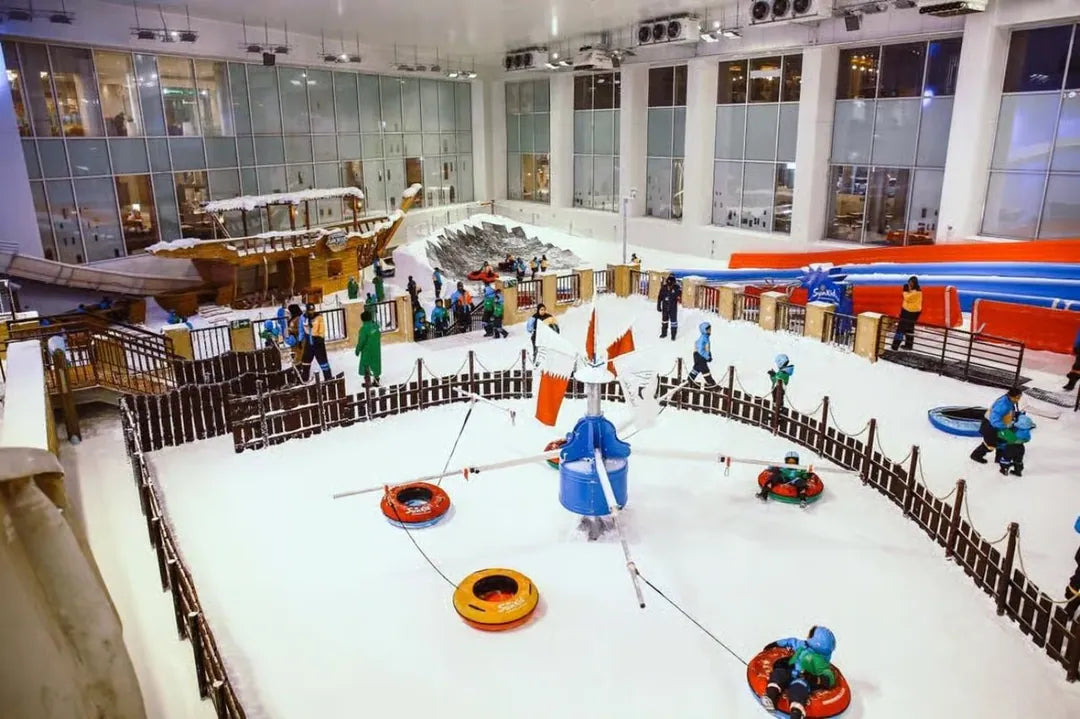 Doha: Eintritt in den Snow Dunes Theme Park und Schneeaktivitäten