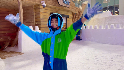 Doha: Eintritt in den Snow Dunes Theme Park und Schneeaktivitäten