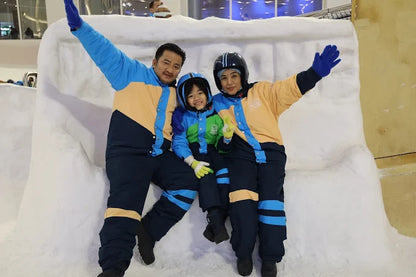 Doha: Eintritt in den Snow Dunes Theme Park und Schneeaktivitäten
