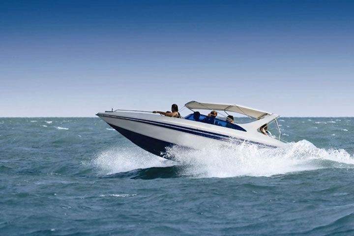 Doha: Speed Boat Adventure Along the Coastline with Hotel Pickup