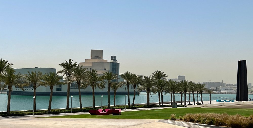 Doha: spacer fotograficzny o wschodzie słońca i miejska wycieczka w złotej godzinie
