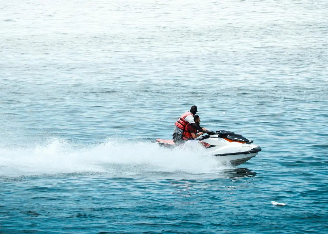 Doha: tour en moto acuática al atardecer por Pearl Qatar y West Bay