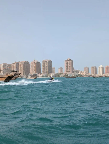 Doha: tour en moto acuática al atardecer por Pearl Qatar y West Bay