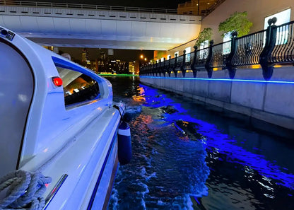 Doha: The Pearl Private Electric Boat Cruise
