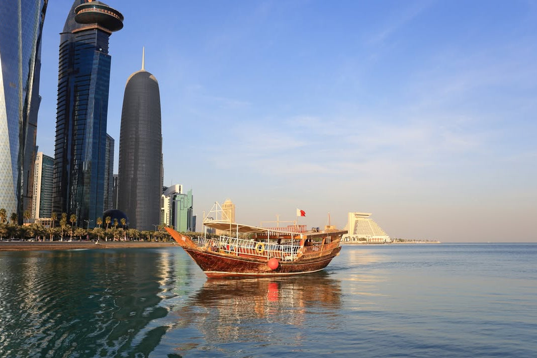 Doha: Cruzeiro Tradicional em Dhow e Passeio pela Corniche