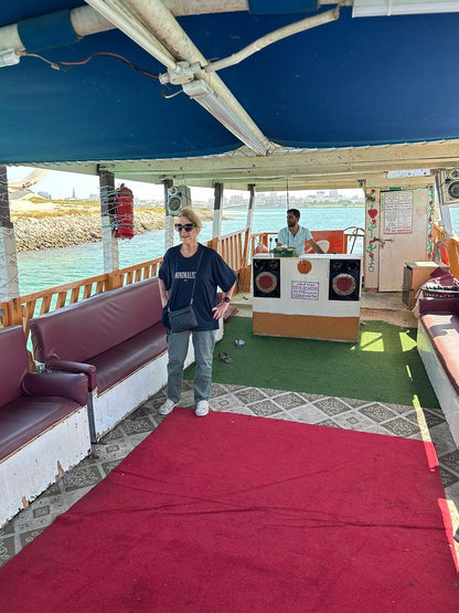 Doha: Crucero tradicional en dhow con vistas al skyline y cena opcional