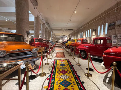 Doha: Vest-Qatar-tur til Shaikh Faisal-museet og Ash Shahiniyah Racetrack