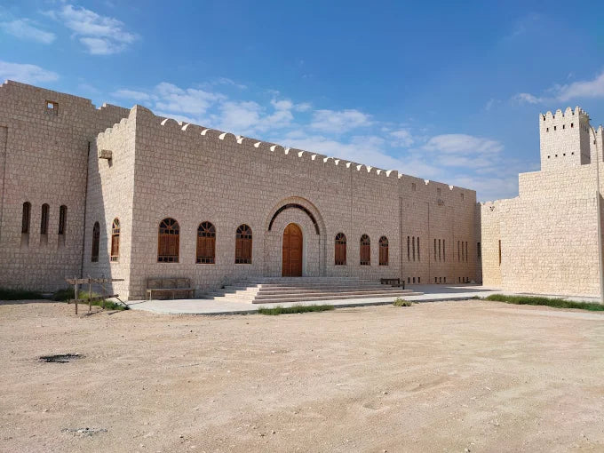 Doha: Vest-Qatar-tur til Shaikh Faisal-museet og Ash Shahiniyah Racetrack