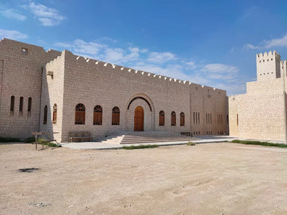 Doha: Vest-Qatar-tur til Shaikh Faisal-museet og Ash Shahiniyah Racetrack