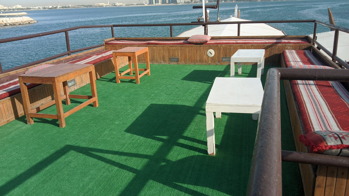 Doha: Private Dhow Boat Trip along Corniche