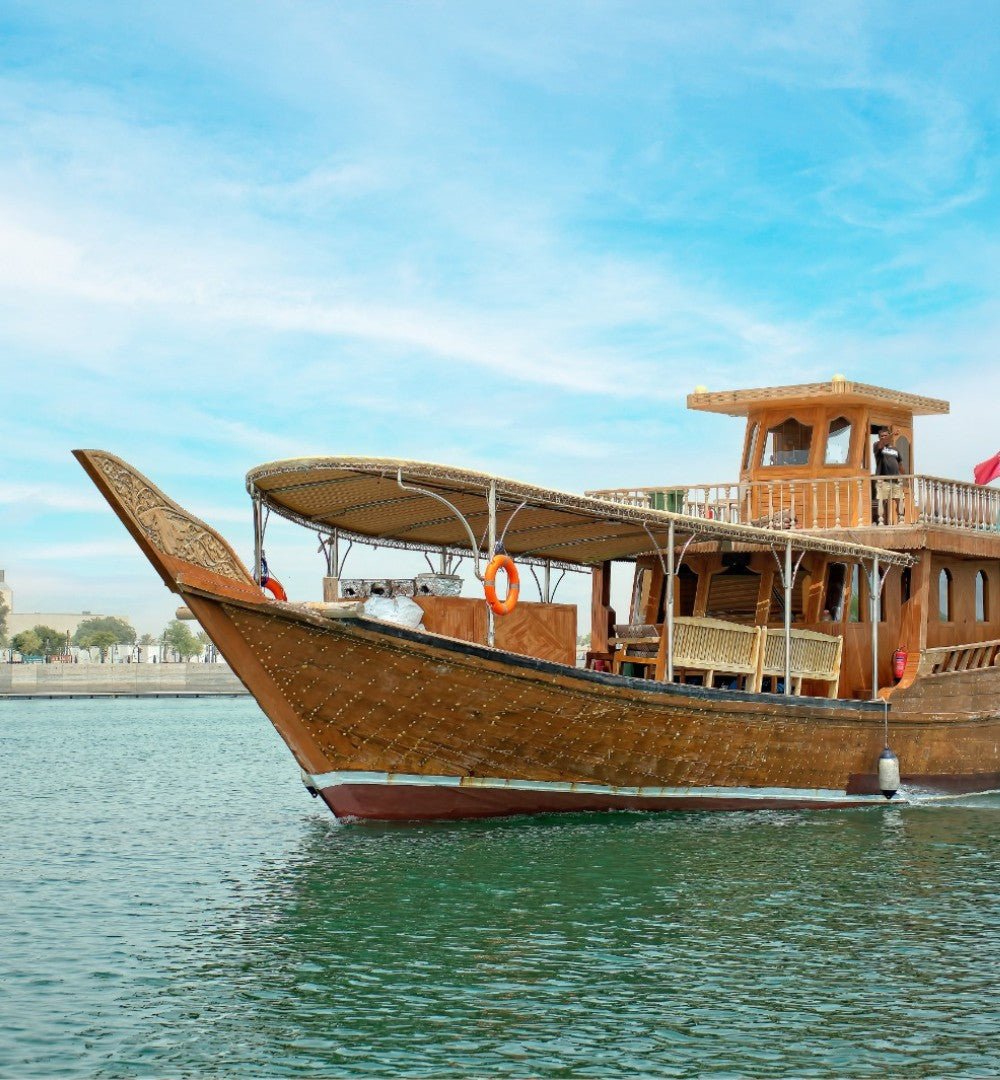 Doha: Private Dhow Boat Trip along Corniche