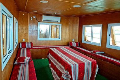 Doha: Private Dhow Boat Trip along Corniche