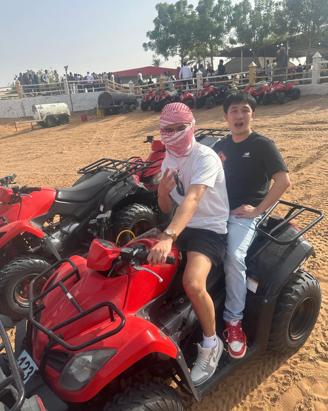 Dubai: tour guidato nel deserto in quad ATV