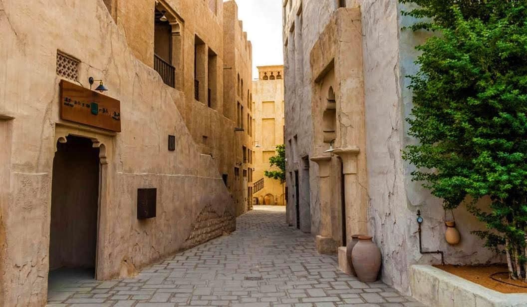 Dubai: Private geführte Street-Food-Walking-Tour durch Alt-Dubai