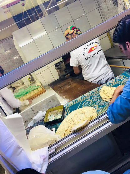 Dubai: Private geführte Street-Food-Walking-Tour durch Alt-Dubai