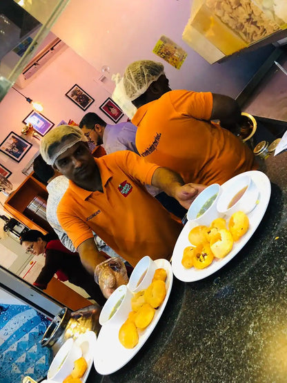 Dubai: Private geführte Street-Food-Walking-Tour durch Alt-Dubai
