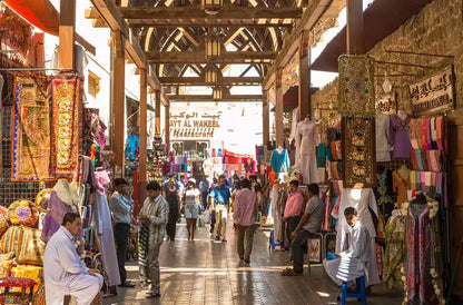 Dubai: Private geführte Street-Food-Walking-Tour durch Alt-Dubai