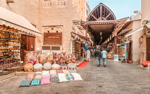 Dubai: Private geführte Street-Food-Walking-Tour durch Alt-Dubai