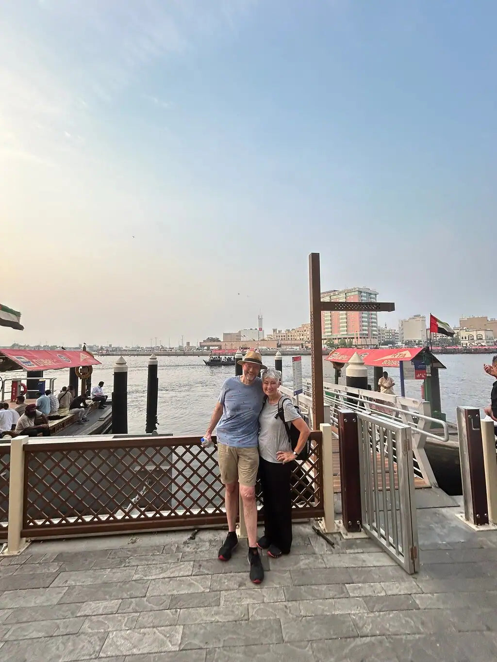 Dubai: Private geführte Street-Food-Walking-Tour durch Alt-Dubai