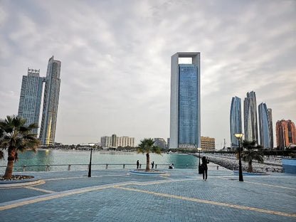 Ab Dubai: Geführte Premium-Stadtrundfahrt durch Abu Dhabi