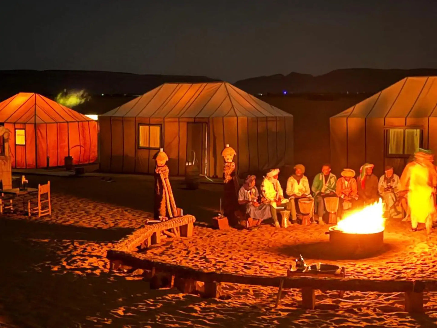From Agadir: excursión privada de 2 días al desierto del Sahara de Zagora